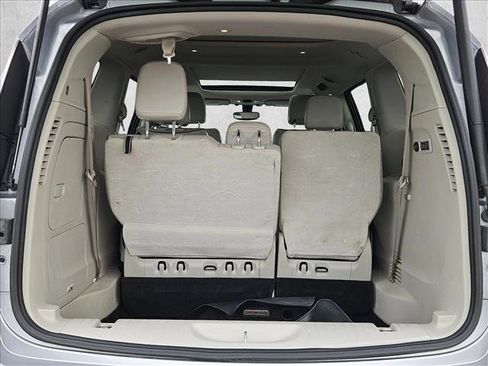 Used 2020 Chrysler Pacifica Limited image 6