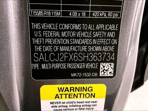 Certified 2025 Land Rover Discovery Sport S image 34