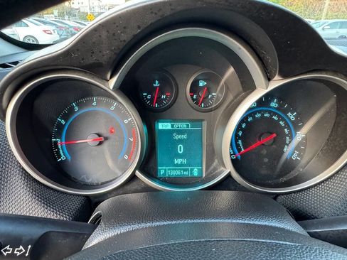 Used 2015 Chevrolet Cruze LT image 21