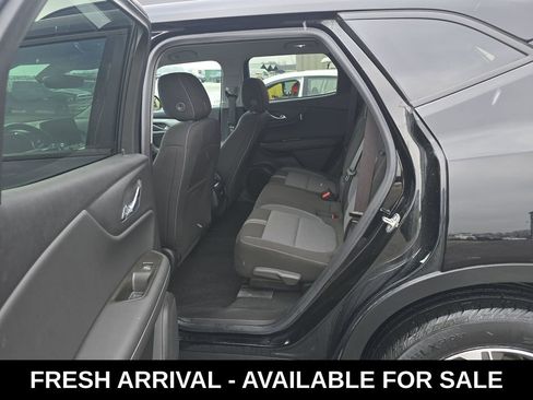 Used 2024 Chevrolet Blazer LT w/ Convenience Package image 14