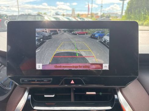 Used 2023 Toyota Venza XLE w/ Activity Package (TMS) AWD/4WD image 27