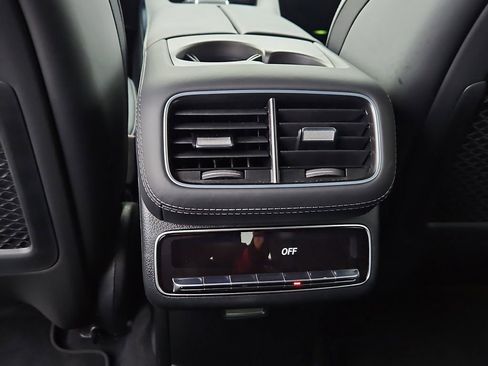 New 2025 Mercedes-Benz GLS 450 4MATIC image 17