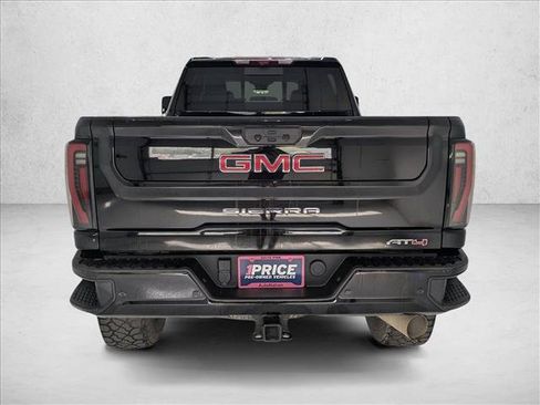 Used 2024 GMC Sierra 2500 AT4 w/ AT4 Premium Plus Package AWD/4WD image 6