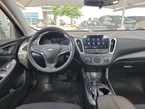 Used 2024 Chevrolet Malibu LT FWD image 14