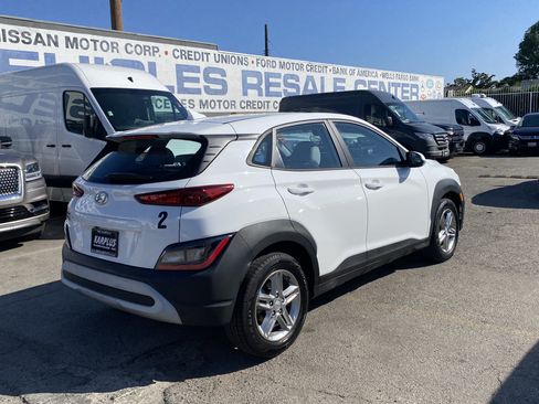Used 2023 Hyundai Kona SE FWD image 8