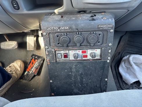 Used 2003 Ford F350 XLT image 17