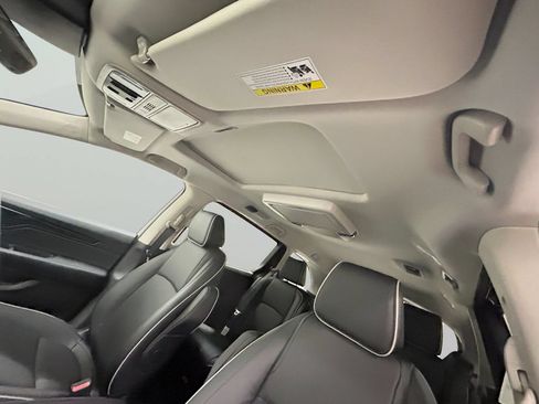 Used 2026 Honda Odyssey Touring image 22