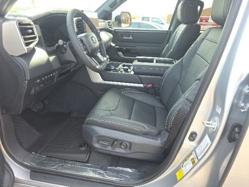 New 2026 Toyota Tundra Limited AWD/4WD image 10