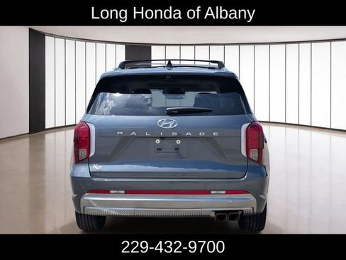 Used 2024 Hyundai Palisade Calligraphy FWD image 7