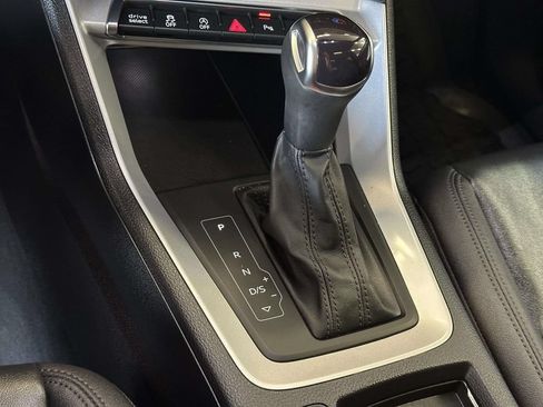 Used 2023 Audi Q3 2.0T Premium w/ Convenience Package AWD/4WD image 34