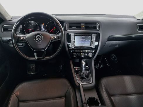 Used 2017 Volkswagen Jetta SEL FWD image 17