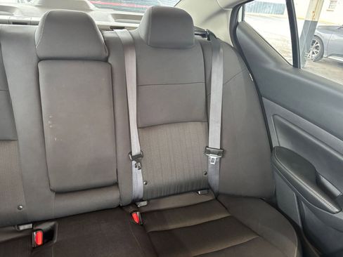 Used 2025 Nissan Altima 2.5 SV FWD image 38