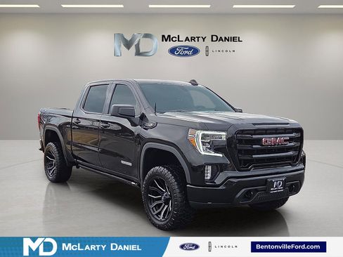 Used 2022 GMC Sierra 1500 Elevation image 1