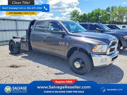 Used 2018 RAM 3500 Tradesman w/ Chrome Appearance Group AWD/4WD image 5