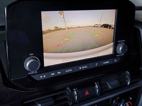 Certified 2024 Nissan Pathfinder SV image 20