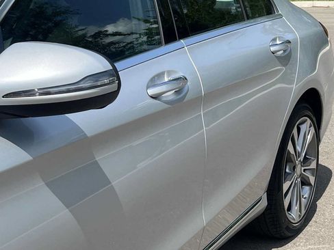 Used 2017 Mercedes-Benz C 300 4MATIC Sedan image 16
