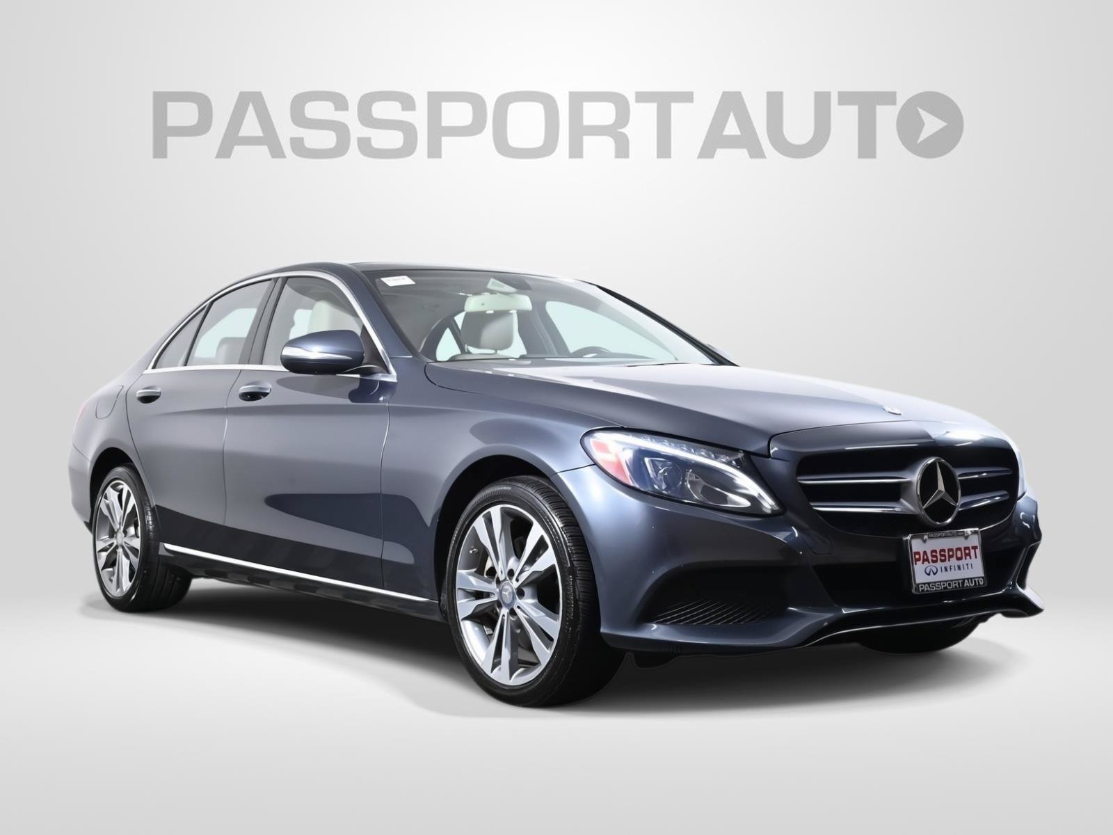 Used 2015 Mercedes-Benz C 300 4MATIC Sedan image 3
