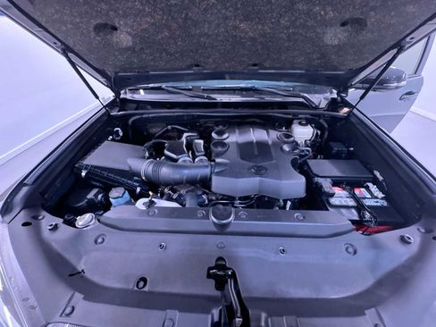 Used 2024 Toyota 4Runner TRD Off-Road Premium w/ Off Road Premium Plus Package image 11