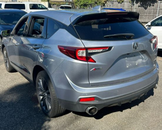 Used 2023 Acura RDX w/ Advance Package AWD/4WD image 3