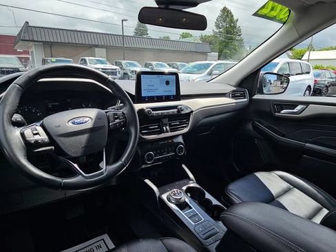Used 2022 Ford Escape SEL AWD/4WD image 15