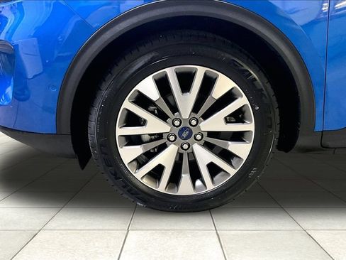 Used 2020 Ford Escape Titanium FWD image 10