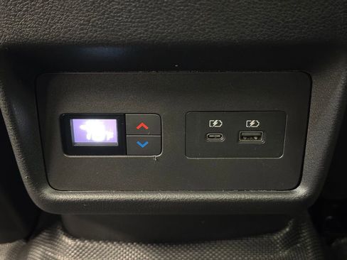 Used 2023 Nissan Rogue SL w/ SL Premium Package image 20