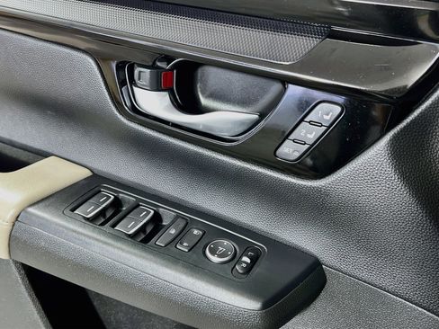 Used 2024 Honda CR-V EX-L image 18