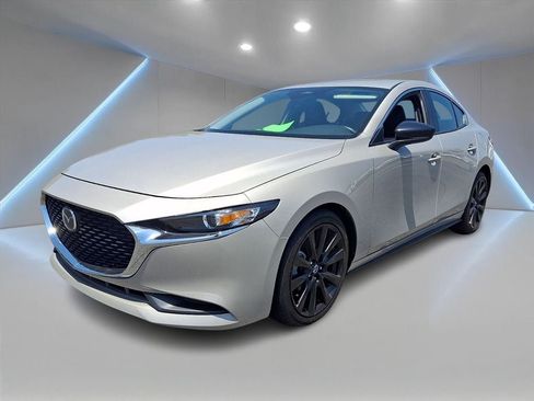 Used 2024 MAZDA MAZDA3 s FWD image 1