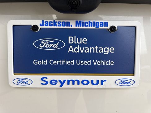 Certified 2022 Ford Explorer Limited w/ Equipment Group 301A image 18