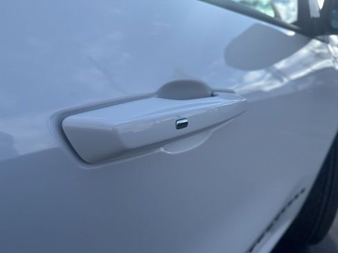 New 2026 Chevrolet Traverse LT w/ Midnight/Sport Edition image 10