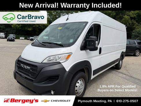 Used 2025 RAM ProMaster 2500 w/ Convenience Group FWD image 1