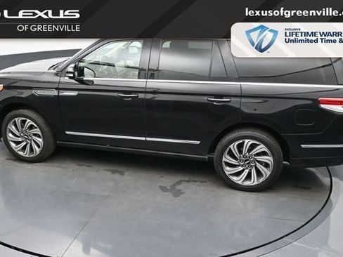 Used 2022 Lincoln Navigator Reserve AWD/4WD image 48
