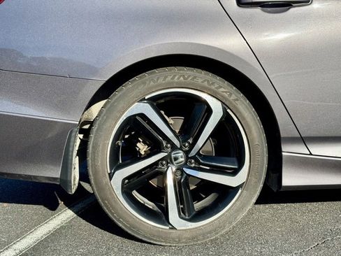 Used 2019 Honda Accord Sport image 30