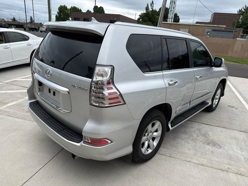 Used 2014 Lexus GX 460 AWD/4WD image 11