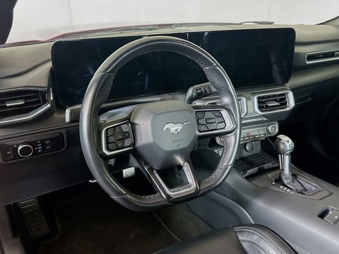 Used 2024 Ford Mustang Premium image 18