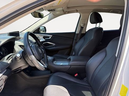 Used 2024 Acura RDX SH-AWD image 9