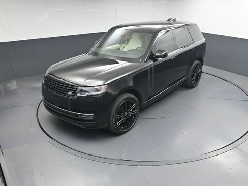 Used 2024 Land Rover Range Rover SE AWD/4WD image 32