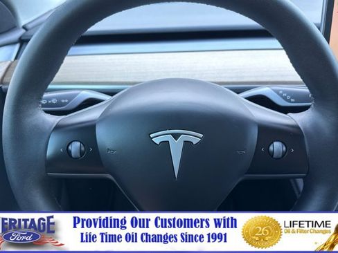 Used 2023 Tesla Model Y Long Range AWD/4WD image 23