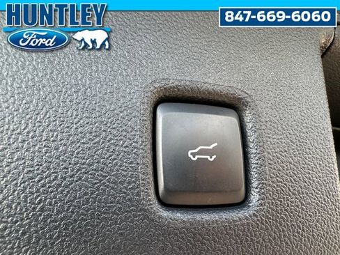 Used 2022 Ford Escape Titanium w/ Titanium Premium Package image 12