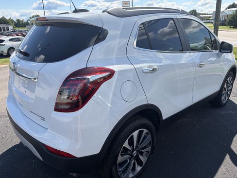 Used 2022 Buick Encore Preferred w/ Safety Package AWD/4WD image 5