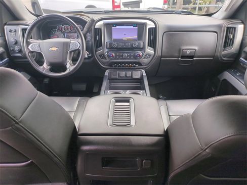 Used 2018 Chevrolet Silverado 1500 LTZ Z71 w/ Redline Edition image 15