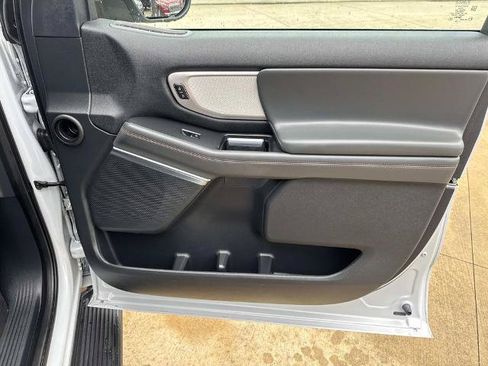 Certified 2025 Ford Expedition Max Active RWD image 16