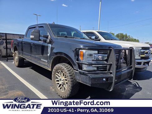 Used 2019 Ford F350 Lariat w/ Lariat Ultimate Package AWD/4WD image 1