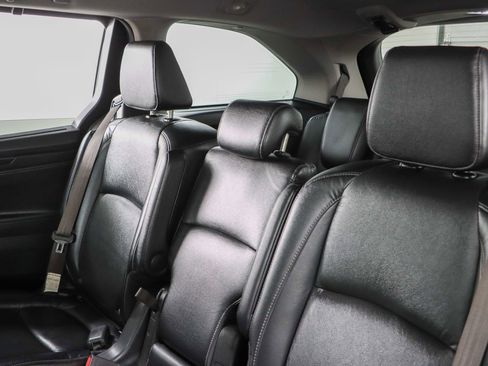 Used 2022 Honda Odyssey EX-L image 25