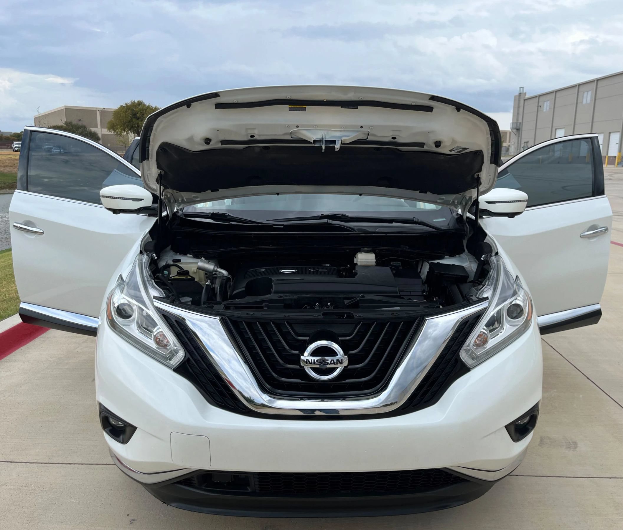 Used 2015 Nissan Murano Platinum w/ Platinum Technology Package AWD/4WD image 14