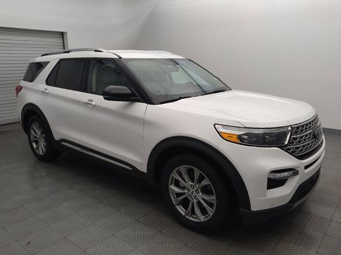 Used 2022 Ford Explorer Limited w/ Equipment Group 301A image 11