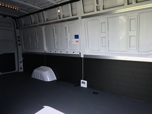Used 2026 Mercedes-Benz Sprinter 3500 image 19