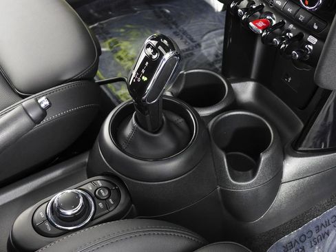 Certified 2023 MINI Cooper S image 16