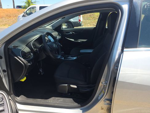 Used 2020 Chevrolet Malibu LS w/ LPO, Convenience Package 2 image 14