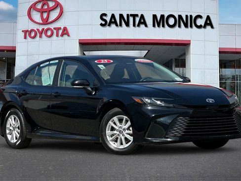 Certified 2025 Toyota Camry LE FWD image 2